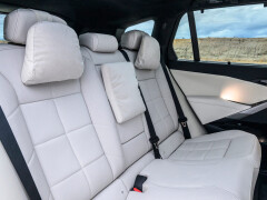 2027 BMW iX5 60 xDrive Recharges From 8 to 50 Percent in 10 Minutes During First Drive pic #10498