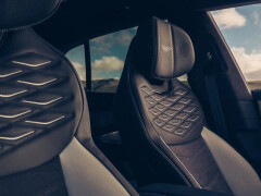 Bentley Torcal Electric SUV Debuts in 888-HP First Edition Specification pic #10521