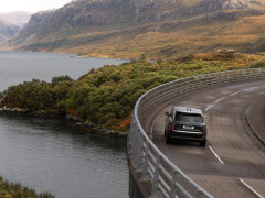 Range Rover Electric EV450 with 444 HP Excluded from U.S. Lineup pic #10540