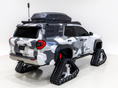 Toyota Unveils Five Tracked Snowhunter Concepts at the SEMA Show pic #10603