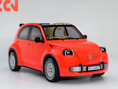 Citroën Debuts Sub-2,200-Pound 2CV Electric Concept at Paris Motor Show for 2028 Production pic #10652
