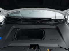2027 Kia EV3 GT-Line AWD Delivers 5.6-Second 0–60 MPH Time and 236-Mile Highway Range in First Test pic #10705