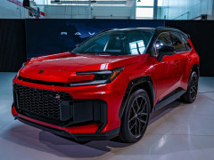 Toyota's Japanese RAV4 PHEV Can Sustain Household Power for Nearly a Week pic #6894