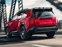 Toyota's Japanese RAV4 PHEV Can Sustain Household Power for Nearly a Week pic #6900
