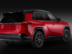 Toyota's Japanese RAV4 PHEV Can Sustain Household Power for Nearly a Week pic #6902