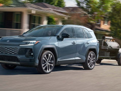 Toyota's Japanese RAV4 PHEV Can Sustain Household Power for Nearly a Week pic #6904