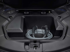 Introducing the BMW i3: 463 HP and Up to 440 Miles on a Single Charge pic #7239