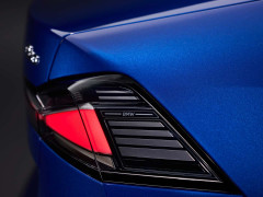 Introducing the BMW i3: 463 HP and Up to 440 Miles on a Single Charge pic #7253