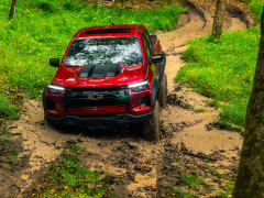 Hyundai and GM Collaborate on New Pickup Using Chevy Colorado Chassis pic #7371