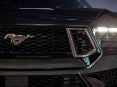 Ford Mustang EcoBoost Introduces Vintage-Inspired Upgrade with Bronze Wheels pic #7481