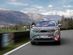 Skoda Unveils Its Largest Electric SUV Featuring Innovative Firsts pic #7516