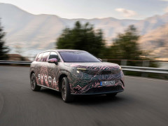 Skoda Unveils Its Largest Electric SUV Featuring Innovative Firsts pic #7520