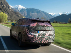 Skoda Unveils Its Largest Electric SUV Featuring Innovative Firsts pic #7543