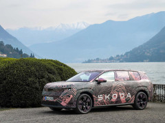 Skoda Unveils Its Largest Electric SUV Featuring Innovative Firsts pic #7553