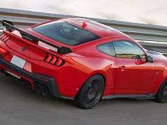 Ford Mustang Dark Horse SC Packs a Massive 795 Horsepower Punch pic #7694