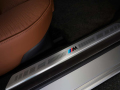 BMW Enhances 7 Series with Major Interior Revamp and Extended Electric Range pic #7820