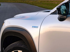 Mazda CX-50 Shoppers Are Flocking to One Powertrain More Than the Rest pic #7958
