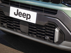Jeep Avenger Refresh Adds a Revised Gasoline Motor and Retains Its Stick Shift pic #8055