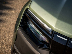Jeep Avenger Refresh Adds a Revised Gasoline Motor and Retains Its Stick Shift pic #8101