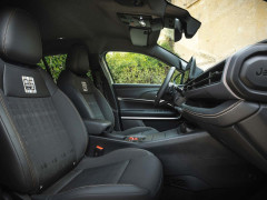 Jeep Avenger Refresh Adds a Revised Gasoline Motor and Retains Its Stick Shift pic #8109