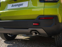 Jeep Avenger Refresh Adds a Revised Gasoline Motor and Retains Its Stick Shift pic #8121