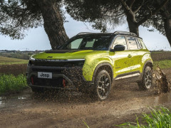 Jeep Avenger Refresh Adds a Revised Gasoline Motor and Retains Its Stick Shift pic #8125