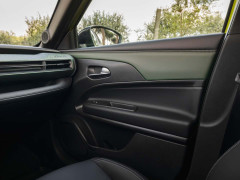 Jeep Avenger Refresh Adds a Revised Gasoline Motor and Retains Its Stick Shift pic #8135
