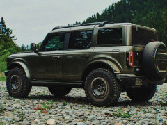 Ford Teams Up With Filson For A Bronco That Borrows Raptor Power And Sasquatch Hardware pic #8288