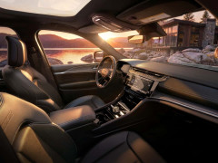 Jeep Brings Trailhawk Back to the Grand Cherokee for 2027 pic #8522