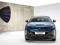 Renault Refreshes the Megane EV With New Styling, Longer Driving Range pic #8554