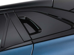 Renault Refreshes the Megane EV With New Styling, Longer Driving Range pic #8583