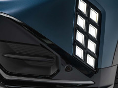 Renault Refreshes the Megane EV With New Styling, Longer Driving Range pic #8589