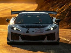 Corvette ZR1X Claims the Pikes Peak Production-Car Benchmark pic #8617