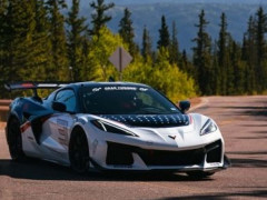 Corvette ZR1X Claims the Pikes Peak Production-Car Benchmark pic #8618