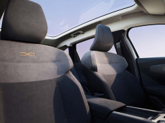 Dacia's Striker Brings Affordable Versatility to the European Market pic #8638