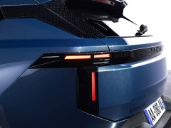 Dacia's Striker Brings Affordable Versatility to the European Market pic #8656