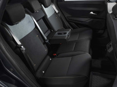 Dacia's Striker Brings Affordable Versatility to the European Market pic #8684