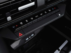 Dacia's Striker Brings Affordable Versatility to the European Market pic #8751