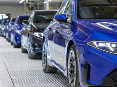 BMW Begins Building the i3 Sedan in Munich pic #9136