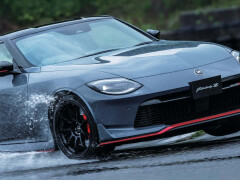 Nissan Gives the Z Nismo a Stick Shift and Rolls Out a Freshened Fairlady Z in Japan pic #9298