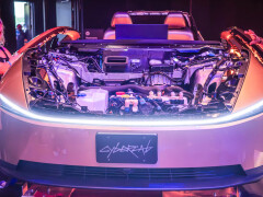 Driverless Debut: Production-Ready Tesla Cybercab Revealed pic #9435