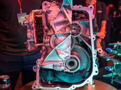 Driverless Debut: Production-Ready Tesla Cybercab Revealed pic #9436