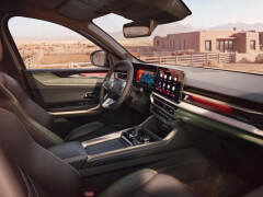 All-new Renault Niagara pickup breaks cover pic #9507