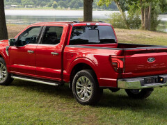 2027 Ford F-150 gains a 3.0-liter base V6 engine and expanded V8 options pic #9570