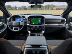 2027 Ford F-150 gains a 3.0-liter base V6 engine and expanded V8 options pic #9573