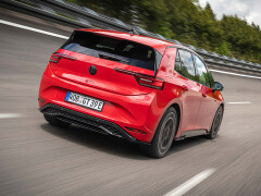 Volkswagen Debuts 2027 ID.3 GTI as 322-HP Rear-Wheel-Drive Electric Hot Hatch pic #9592