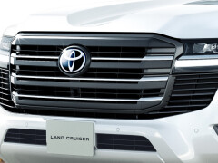 Updated Toyota Land Cruiser 300 Debuts With 457-HP Hybrid Powertrain pic #9615