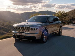 Bentley Torcal electric SUV debuts with up to 888 hp pic #9661