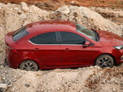 Tata Aeris sedan survives 20-ton gravel drop in extreme body strength test pic #9718