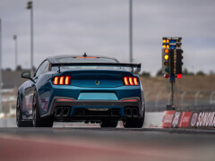 Ford Mustang Dark Horse SC Delivers 795 Horsepower and 10-Second Drag Times in First Testing pic #9771